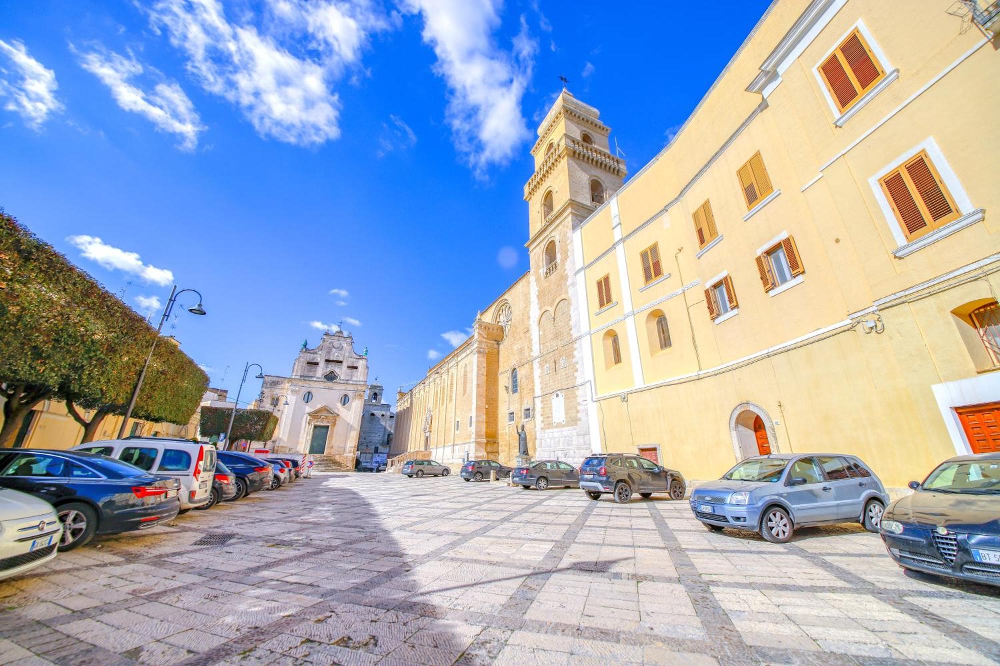 La Cattedrale Apartments&Suite - Affitti Brevi Italia 格拉维纳普利亚 外观 照片